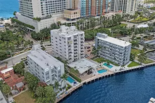 95 N Birch Rd, Fort Lauderdale, FL 33304 - Photo 2