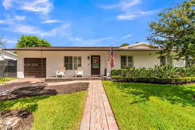 17881 SW 91st Ave, Palmetto Bay, FL 33157 - Photo 1