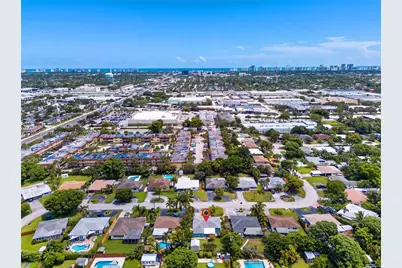 4831 NE 8th Ave, Oakland Park, FL 33334 - Photo 30