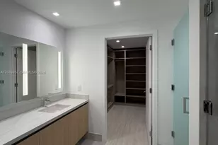 2411 Laguna Cir, North Miami, FL 33181 - Photo 28