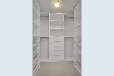 7825 NW 107th Ave #411, Doral, FL 33178 - Photo 20