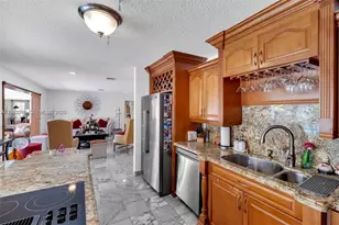 7080 SW 98th Ave, Miami, FL 33173 - Photo 28