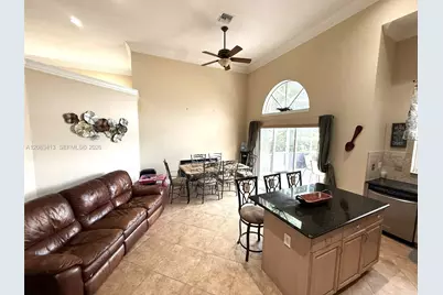 7705 Highlands Cir, Margate, FL 33063 - Photo 4