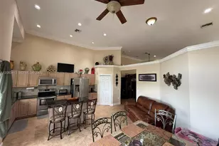 7705 Highlands Cir, Margate, FL 33063 - Photo 2