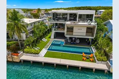 16 S Exuma Rd, Key Largo, FL 33037 - Photo 1