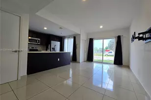 25901 SW 139th Ct, Homestead, FL 33032 - Photo 2