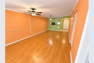 3410 Foxcroft Rd #314, Miramar, FL 33025 - Photo 4