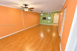 3410 Foxcroft Rd, Miramar, FL 33025 - Photo 4