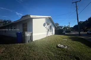 2746 Johnson St, Hollywood, FL 33020 - Photo 22