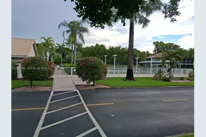 7245 S Devon Dr #112, Tamarac, FL 33321 - Photo 30