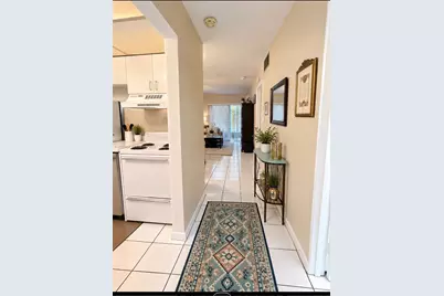 9631 SW 77 Av #101 C, Miami, FL 33156 - Photo 8