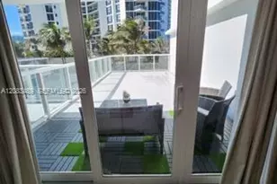 19201 Collins Ave, Sunny Isles Beach, FL 33160 - Photo 1