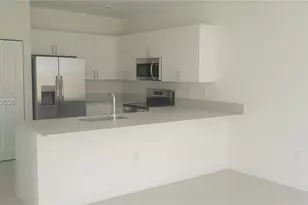 11038 SW 231st St, Miami, FL 33170 - Photo 4