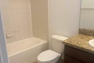 845 SW 147th Ave, Pembroke Pines, FL 33027 - Photo 6