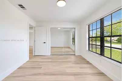 10171 NW 24th St, Sunrise, FL 33322 - Photo 14