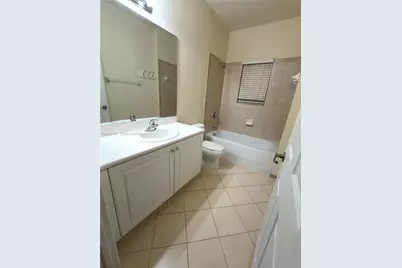 140 NE 28th Ter, Homestead, FL 33033 - Photo 12