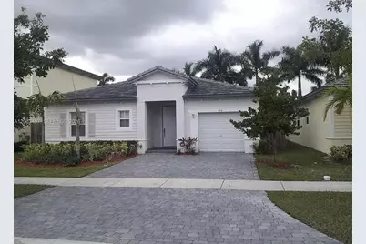 140 NE 28th Ter, Homestead, FL 33033 - Photo 1