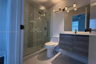 16736 Hemingway Dr, Weston, FL 33326 - Photo 8