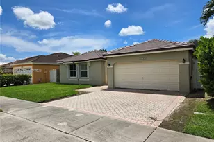 14246 SW 162nd St, Miami, FL 33177 - Photo 2