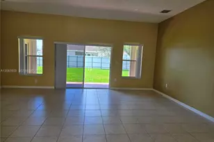 14246 SW 162nd St, Miami, FL 33177 - Photo 4