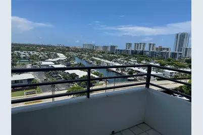 2500 Parkview Dr #1109, Hallandale Beach, FL 33009 - Photo 12
