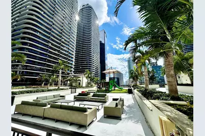 999 SW 1st Ave #2303, Miami, FL 33130 - Photo 34