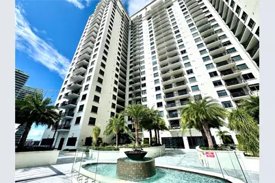 999 SW 1st Ave #2303, Miami, FL 33130 - Photo 2