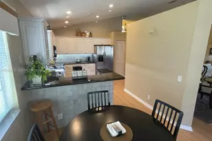 412 Cameron Dr, Weston, FL 33326 - Photo 6