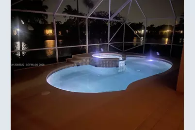 412 Cameron Dr, Weston, FL 33326 - Photo 18