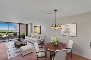 2555 Collins Ave, Miami Beach, FL 33140 - Photo 18