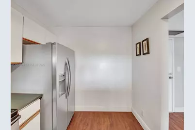 2555 Collins Ave #1604, Miami Beach, FL 33140 - Photo 24