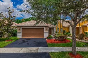 1509 Canary Island Dr, Weston, FL 33327 - Photo 2