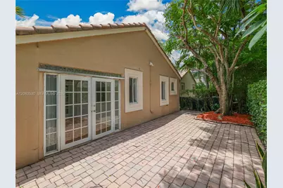1509 Canary Island Dr, Weston, FL 33327 - Photo 24