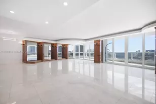 1717 N Bayshore Dr, Miami, FL 33132 - Photo 8
