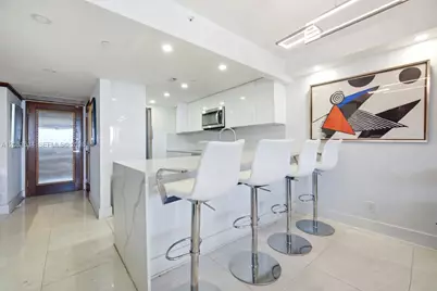 1717 N Bayshore Dr #A-3354, Miami, FL 33132 - Photo 2