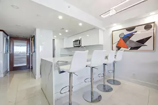 1717 N Bayshore Dr, Miami, FL 33132 - Photo 2