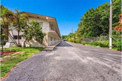 60 NW 79th St #22, Miami, FL 33150 - Photo 20