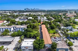60 NW 79th St, Miami, FL 33150 - Photo 28