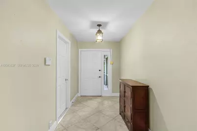 621 Roosevelt Ave, Lehigh Acres, FL 33936 - Photo 4