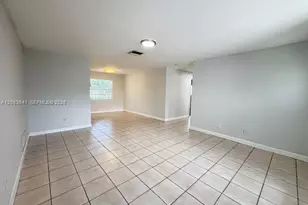 6241 SW 8th Ct, North Lauderdale, FL 33068 - Photo 4