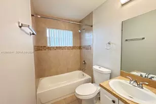 6241 SW 8th Ct, North Lauderdale, FL 33068 - Photo 18