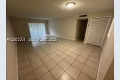 8481 Springtree Dr #107B, Sunrise, FL 33351 - Photo 4