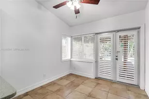 720 NE 17th Terrace, Fort Lauderdale, FL 33304 - Photo 14