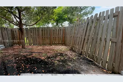 2662 SE 15th St #0, Homestead, FL 33035 - Photo 10