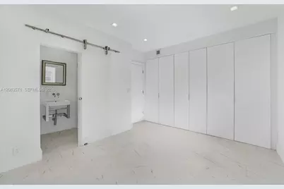 3909 Garden Ave #4, Miami Beach, FL 33140 - Photo 10