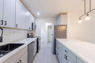 1421 NW 32nd Ave, Lauderhill, FL 33311 - Photo 2