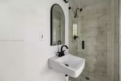 3909 Garden Ave #1, Miami Beach, FL 33140 - Photo 24