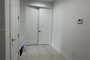 8253 NW 47th Ln, Doral, FL 33166 - Photo 10