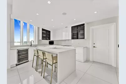 15901 Collins Ave #1606, Sunny Isles Beach, FL 33160 - Photo 10