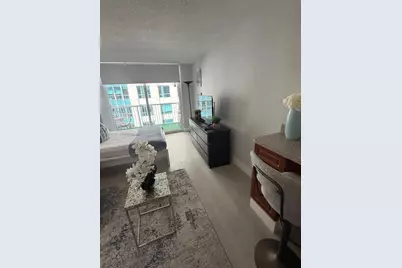1200 Brickell Bay Dr #1610, Miami, FL 33131 - Photo 10